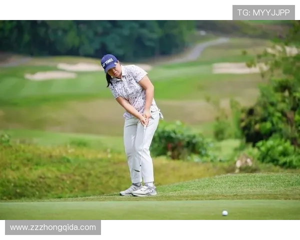 [高尔夫]衡泰信女子公开赛首轮林心恩领先 李梦涵单独第二.